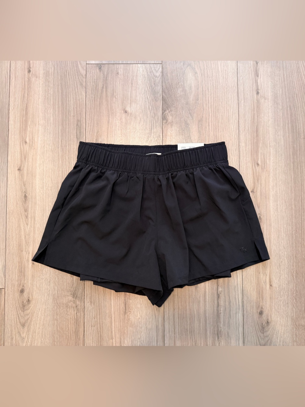 H&M Black Athletic Elastic-Waist Running Shorts